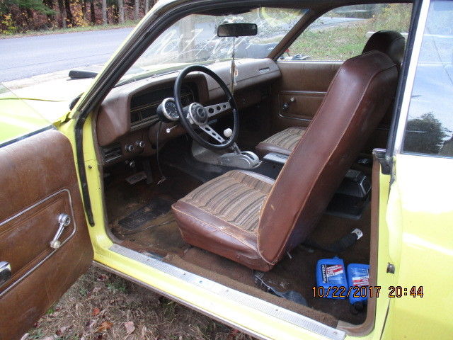 1971 Yellow Ford Torino 500