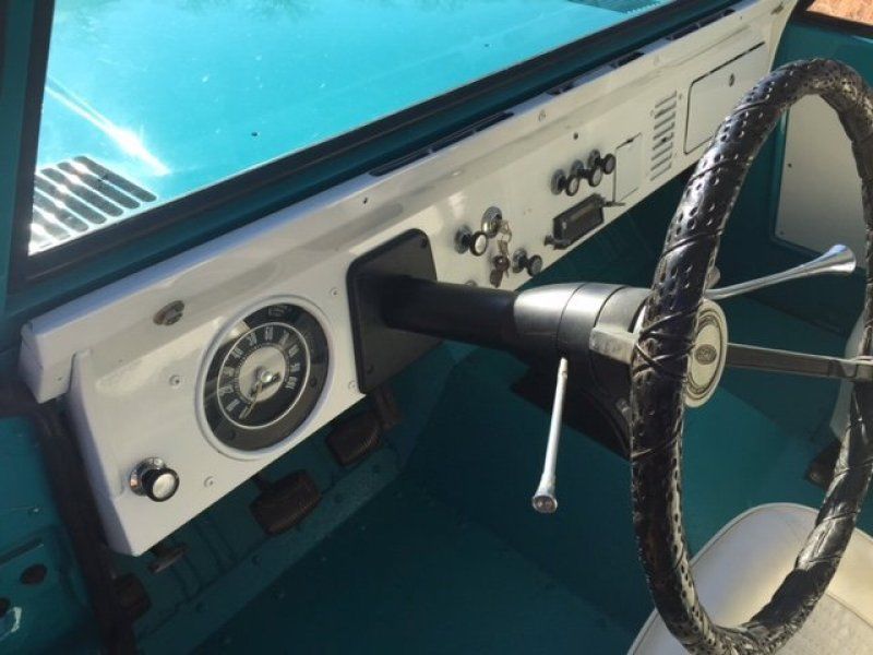 1972 Blue Ford Bronco SUV