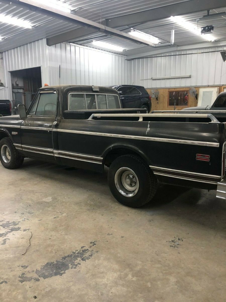1972 Black Chevrolet C-10