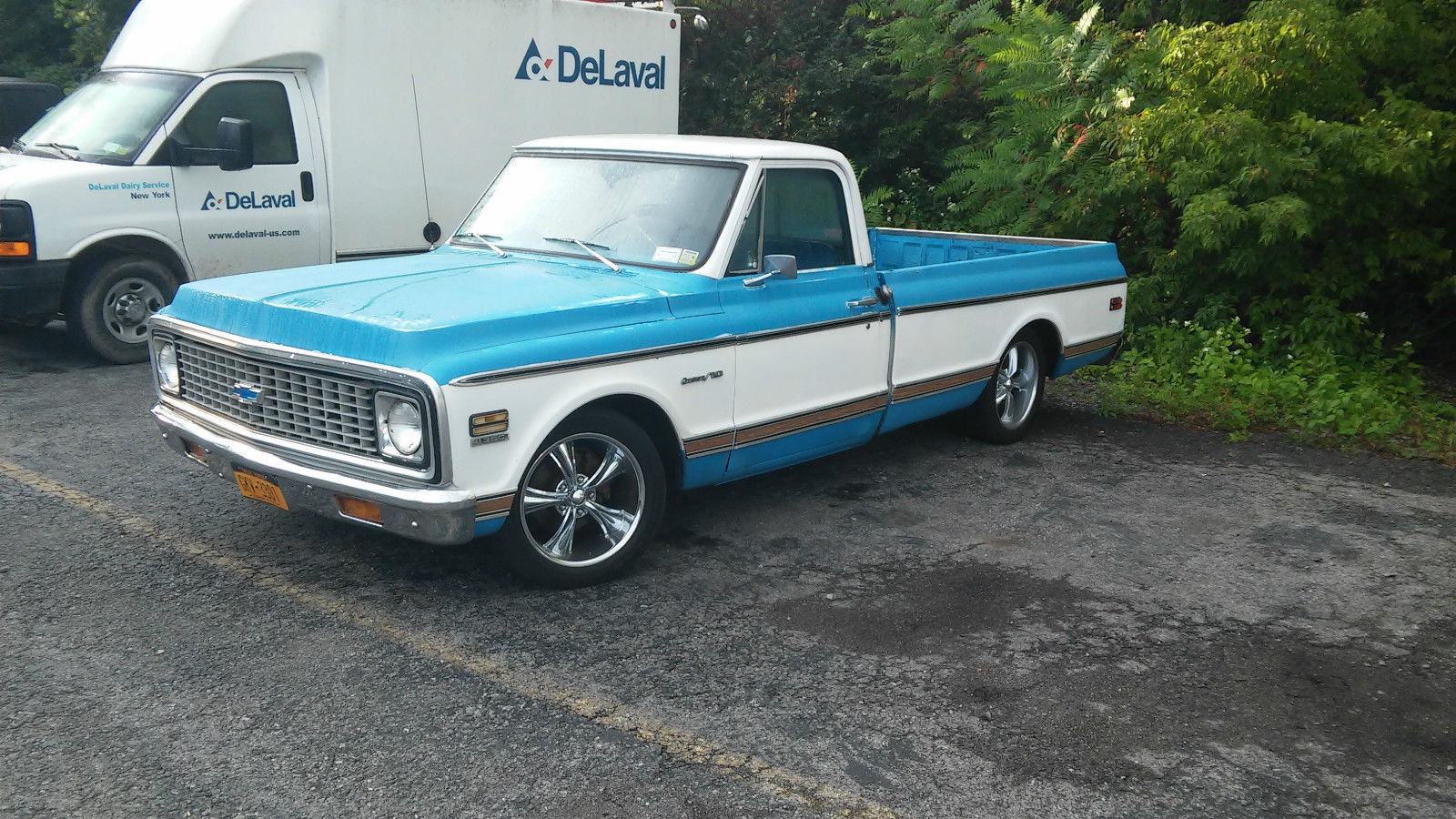 1972 Blue Chevrolet C-10 Standard Cab Pickup