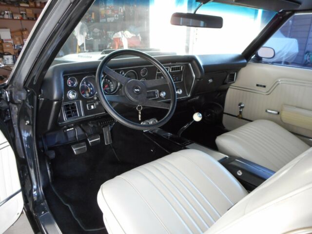 1972 Black Chevrolet Chevelle 2 Door