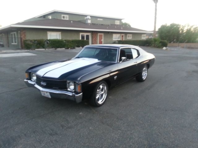 1972 Black Chevrolet Chevelle Coupe