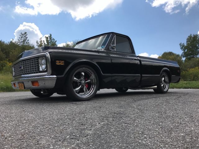 1972 Black Chevrolet C-10 Standard Cab Pickup