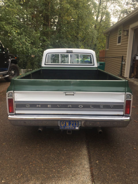 1972 White Chevrolet C-10
