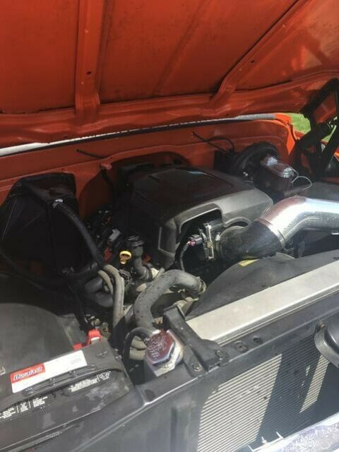 1972 Orange Chevrolet C-10 Cab & Chassis