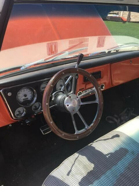 1972 Orange Chevrolet C-10 Cab & Chassis