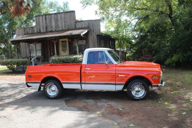 1972 Orange Chevrolet Cheyenne Standard Cab Pickup