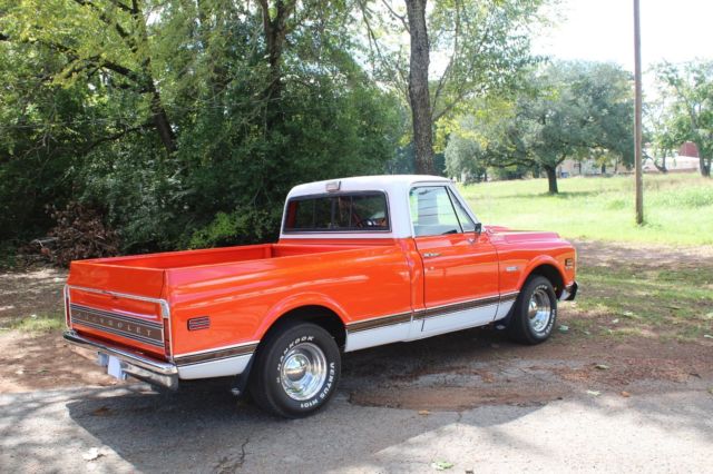 1972 Orange Chevrolet Cheyenne Standard Cab Pickup