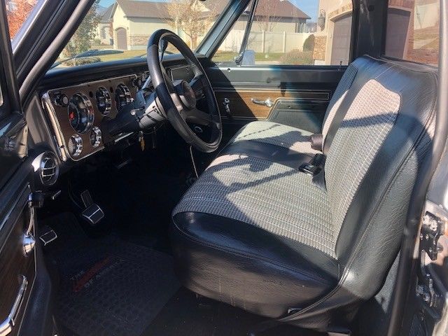 1972 Gray Chevrolet Cheyenne Standard Cab Pickup