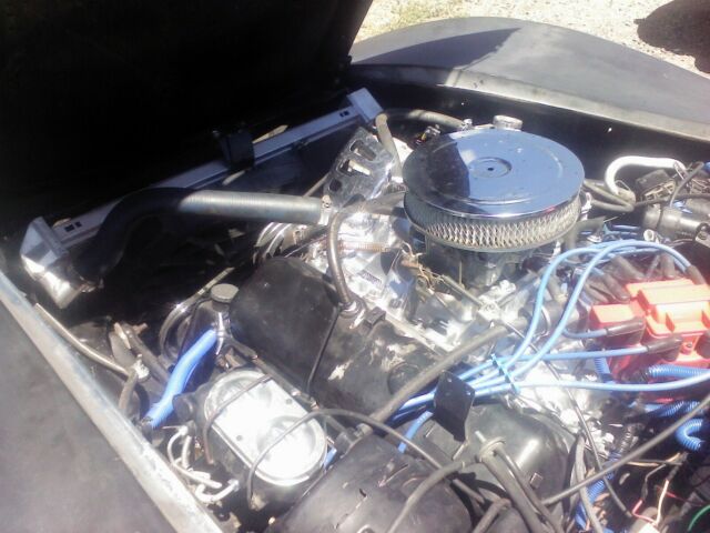 1972 primer Chevrolet Corvette Coupe