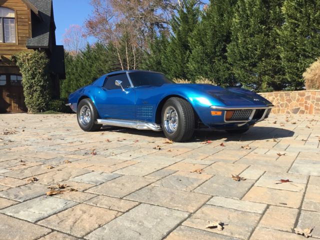 1972 Blue Chevrolet Corvette T TOP