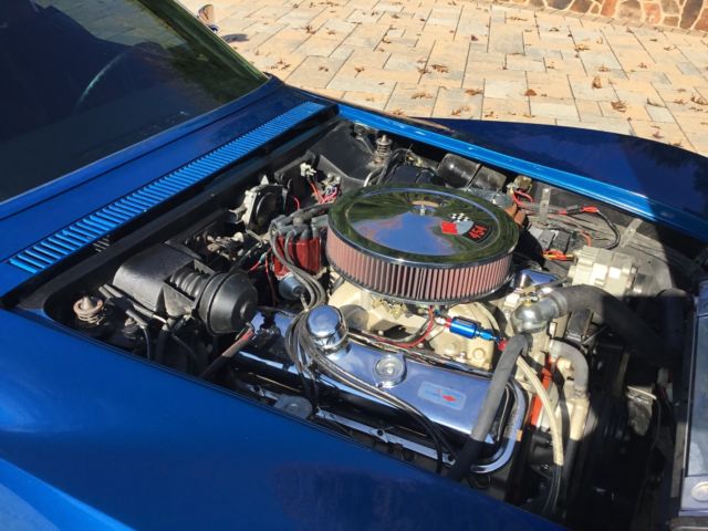 1972 Blue Chevrolet Corvette T TOP