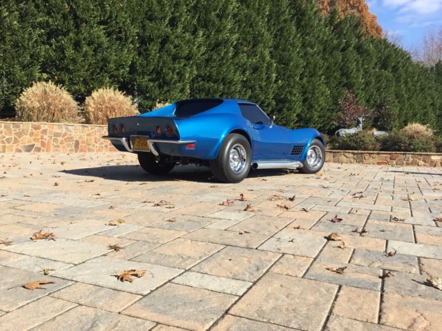 1972 Blue Chevrolet Corvette T TOP