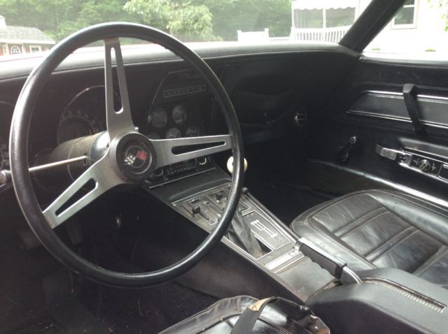 1972 Red Chevrolet Corvette