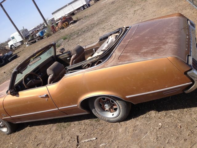 1972 Rust Brown Oldsmobile Cutlass Convertible