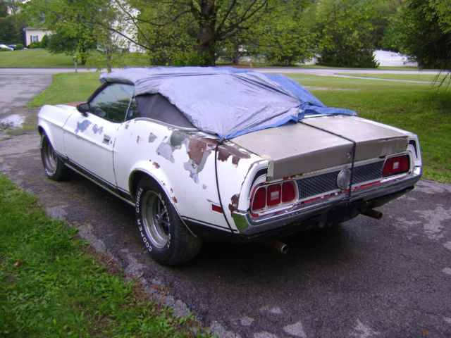 1972 White Ford Mustang Convertible