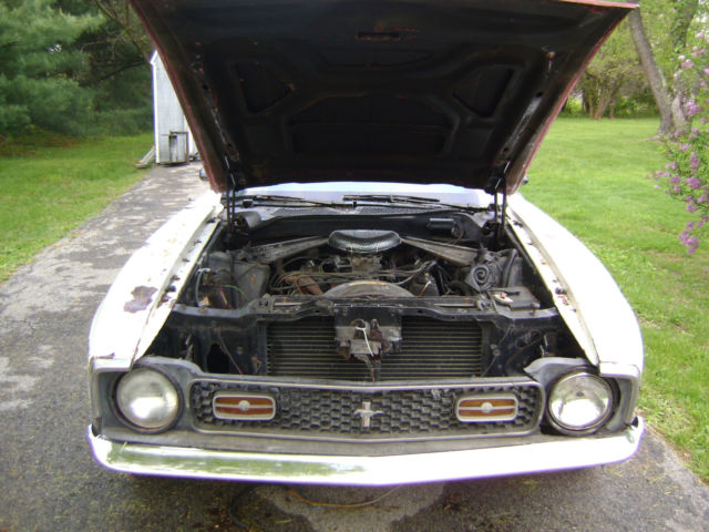 1972 White Ford Mustang Convertible