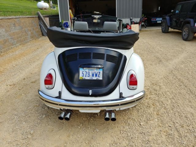 1972 White Volkswagen Beetle - Classic Convertible