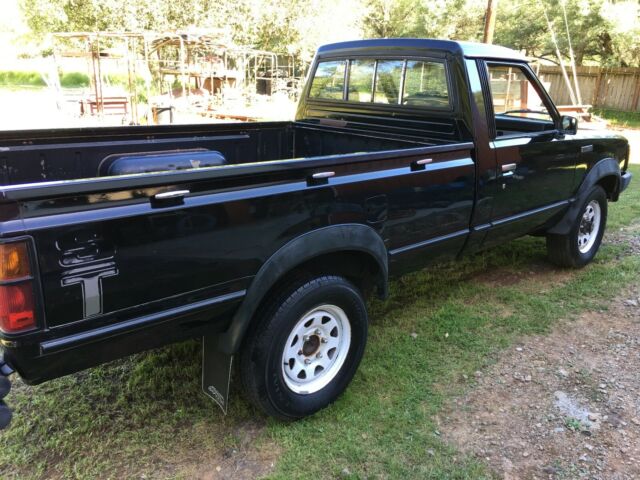 1984 Nissan Other Pickups
