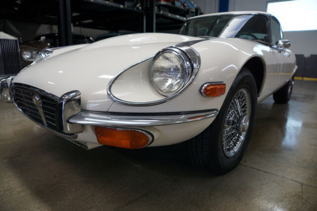 1972 White Jaguar V12 E-Type Series III 2+2 Coupe Coupe