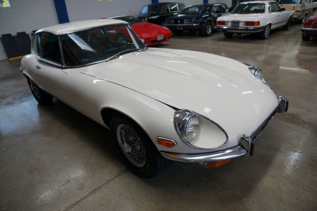 1972 White Jaguar V12 E-Type Series III 2+2 Coupe Coupe