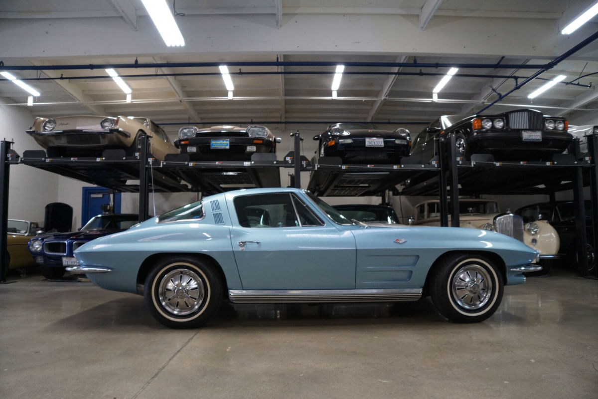 1964 Blue Chevrolet Corvette 327/365HP L76 V8 4 spd Coupe with AC 2 Dr Coupe