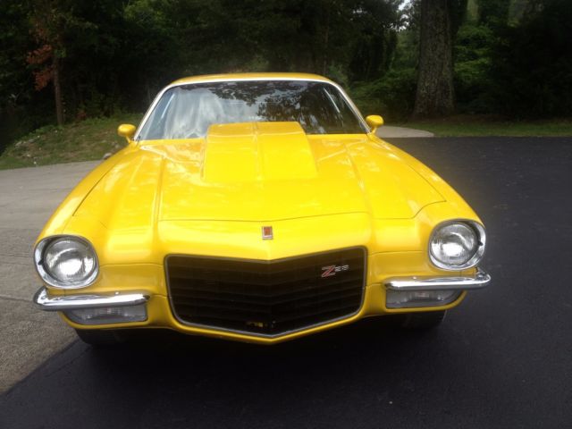 1973 Yellow Chevrolet Camaro