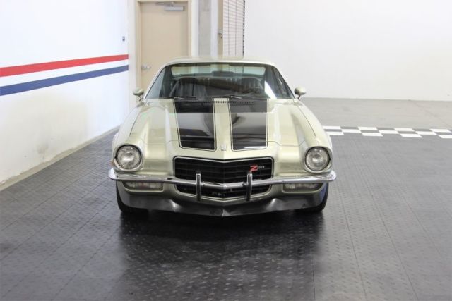 1973 Silver Chevrolet Camaro --