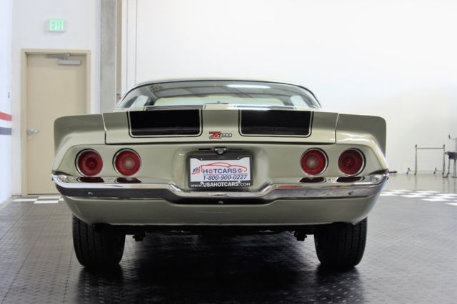 1973 Silver Chevrolet Camaro --