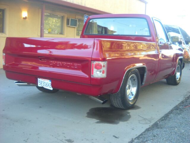 1973 MAROOON Chevrolet C-10 Pickup