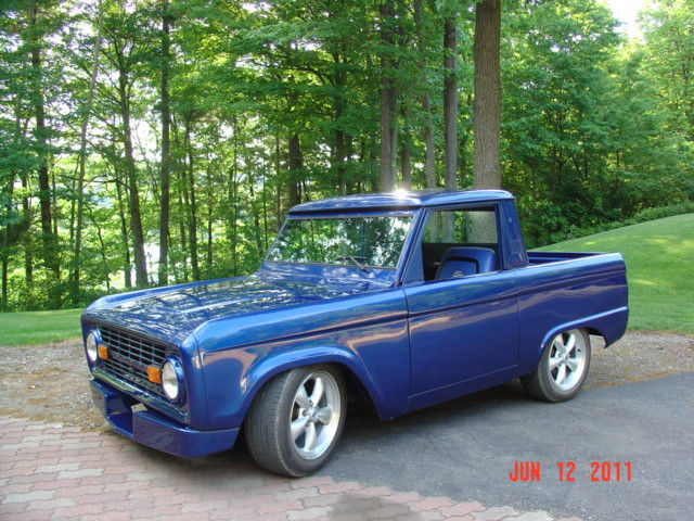 1973 Blue Ford Bronco Chopped half cab