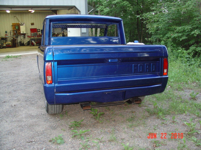 1973 Blue Ford Bronco Chopped half cab