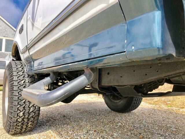 1992 Green Ford F-350 Standard Cab Pickup