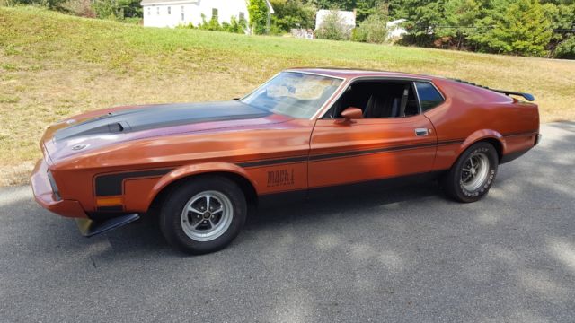 1973 copper metallic Ford Mustang Fastback