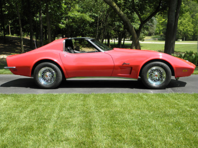 1973 RED Chevrolet Corvette COUPE
