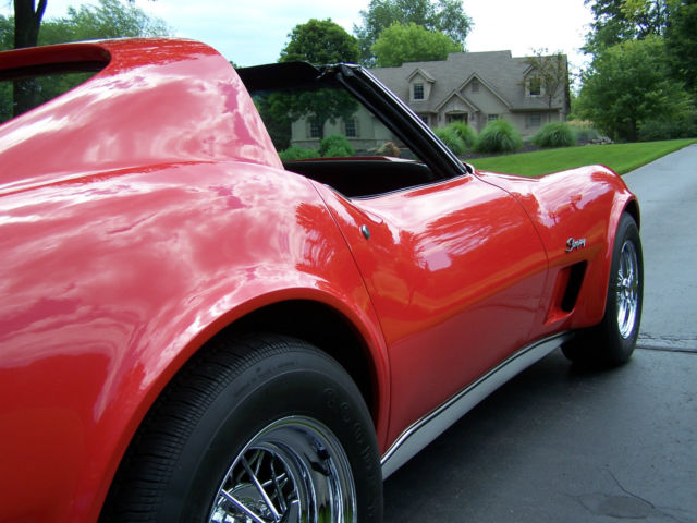 1973 RED Chevrolet Corvette COUPE