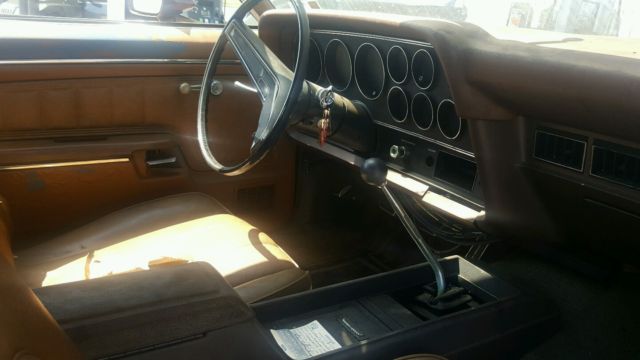 1973 Tan Ford Torino Coupe