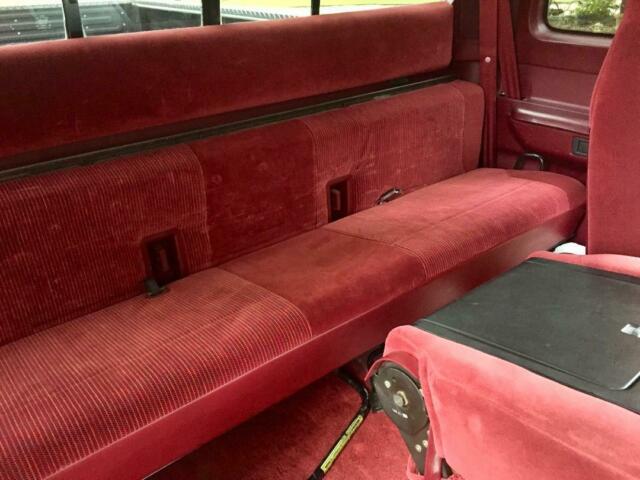 1994 Red Ford F-250 Extended Cab Pickup