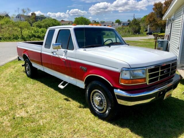 1994 Red Ford F-250 Extended Cab Pickup