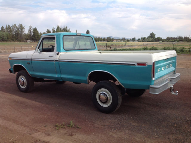 1973 Teal Ford F-250 Cab & Chassis