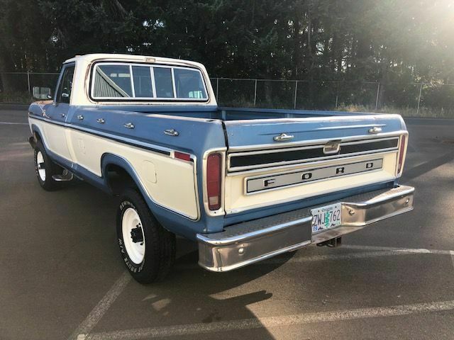 1979 Blue Ford F-350 pickup