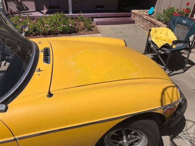 1974 yellow MG MGB Convertible
