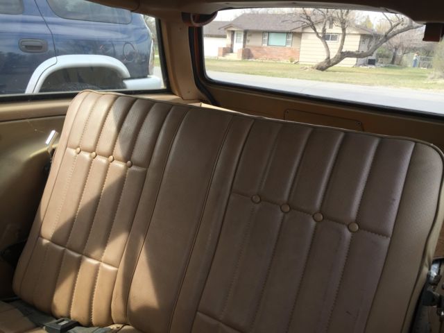 1974 Orange Chevrolet vega station wagon Wagon