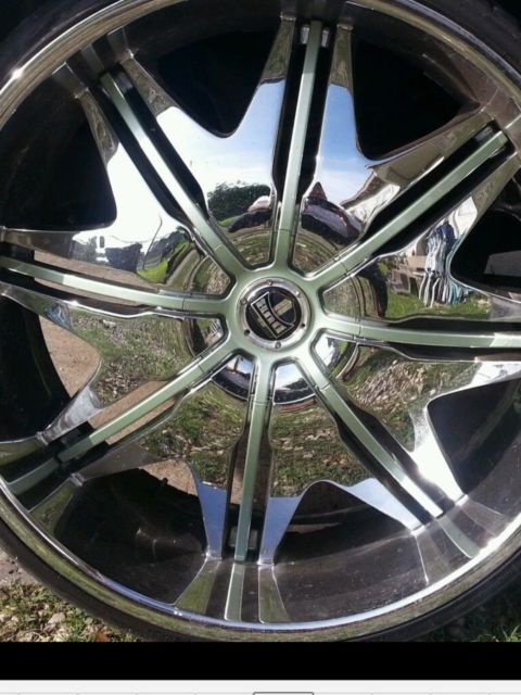 1975 Green Chevrolet Capriceold Coupe