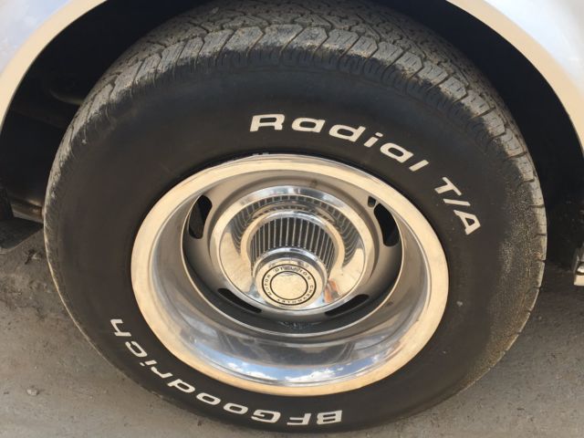 1974 Silver Chevrolet Corvette