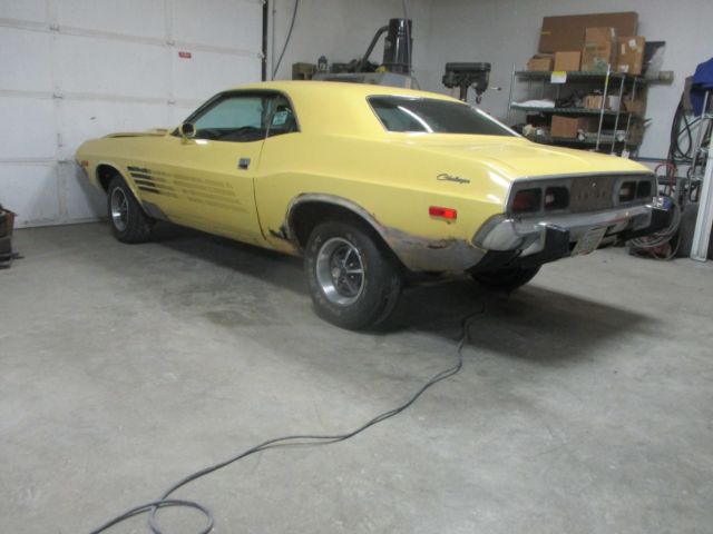 1974 Yellow Dodge Challenger Coupe