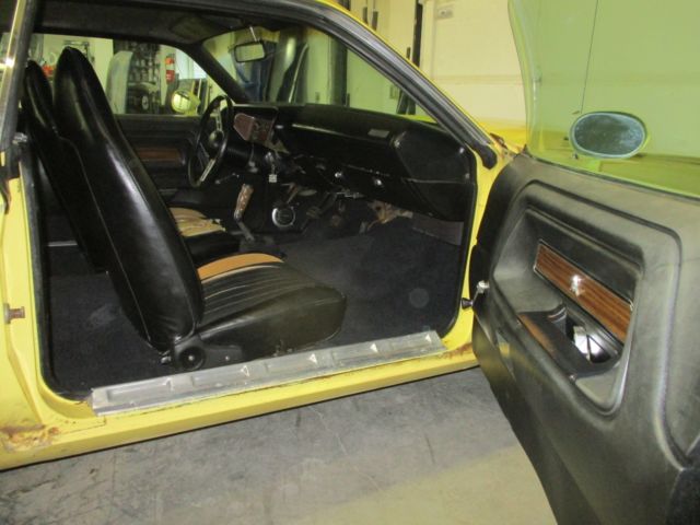 1974 Yellow Dodge Challenger Coupe