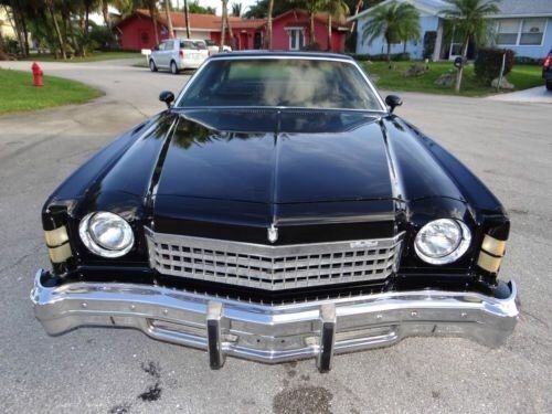 1974 White Chevrolet Monte Carlo Coupe