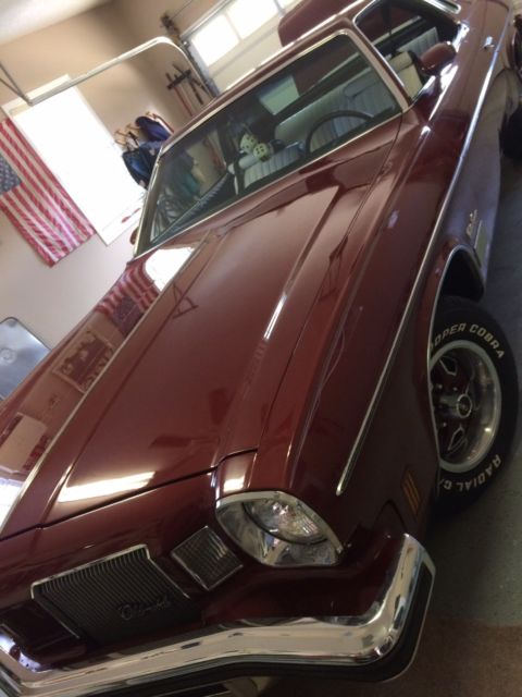 1974 Burgundy Oldsmobile Cutlass Coupe