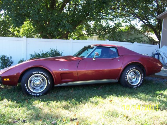 1974 Red Chevrolet Corvette Coupe